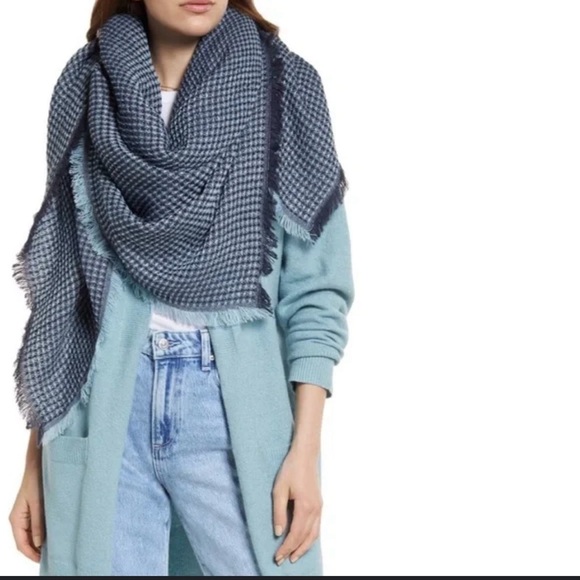Treasure & Bond Thermal Knit Scarf - Blue Combo NWT -One Size - Picture 1 of 5